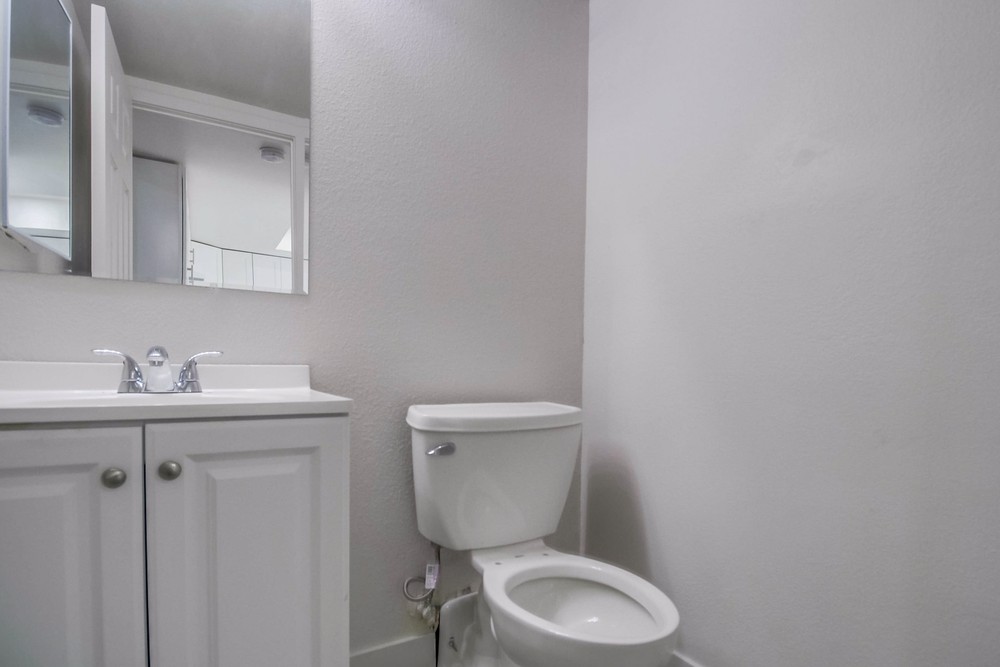 Virtual tour photo 44 of 59 for 4776 Bancroft St