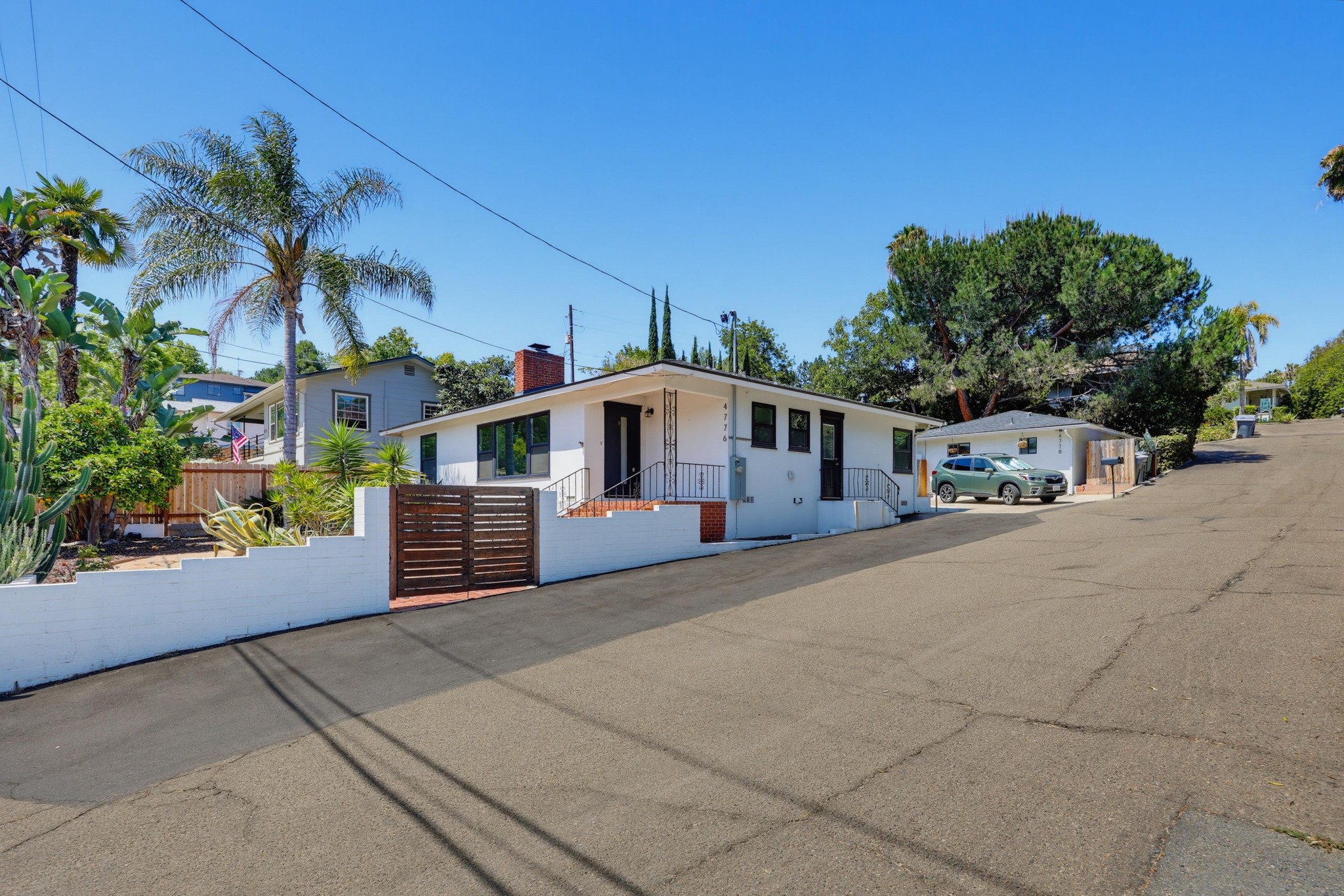 Virtual tour photo 1 of 59 for 4776 Garfield St