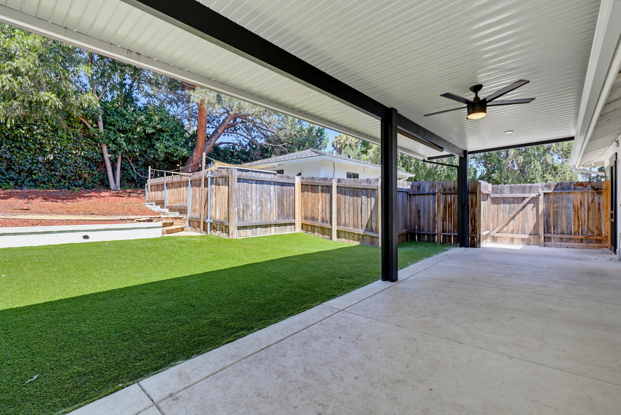 Virtual tour photo 47 of 59 for 4776 Garfield St