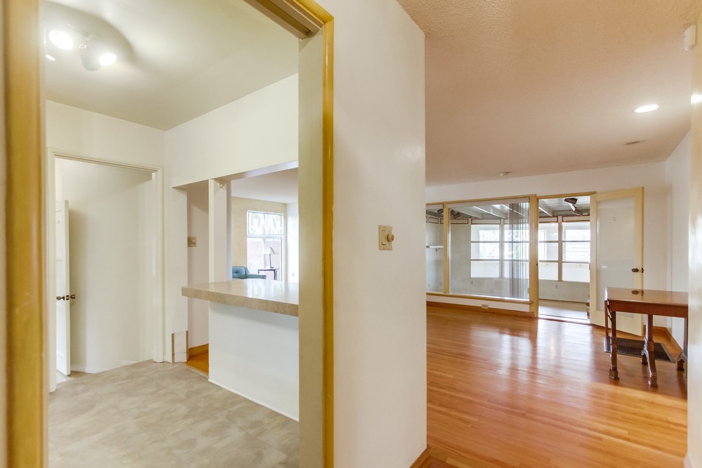 Virtual tour photo 7 of 47 for 4776 Arizona St