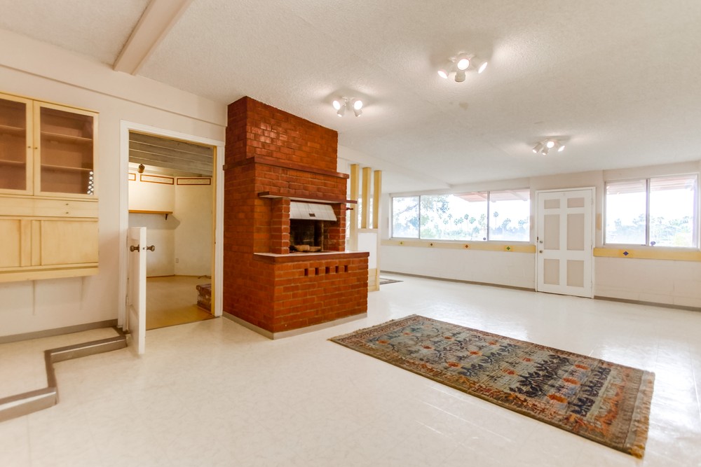 Virtual tour photo 17 of 47 for 4776 Arizona St