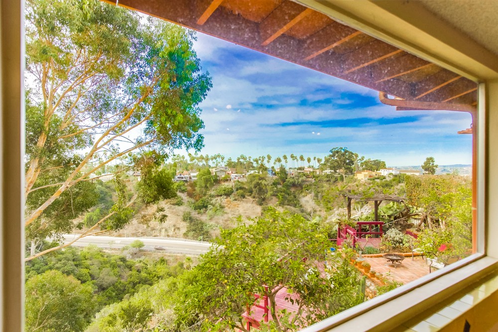 Virtual tour photo 30 of 47 for 4776 Arizona St