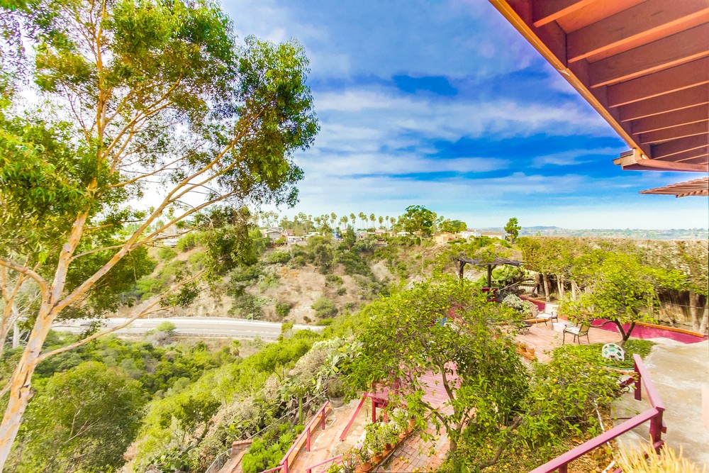 Virtual tour photo 31 of 47 for 4776 Arizona St