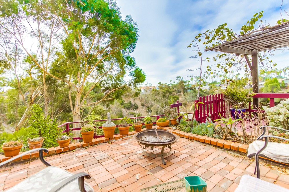 Virtual tour photo 34 of 47 for 4776 Arizona St