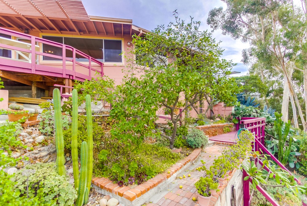 Virtual tour photo 38 of 47 for 4776 Arizona St