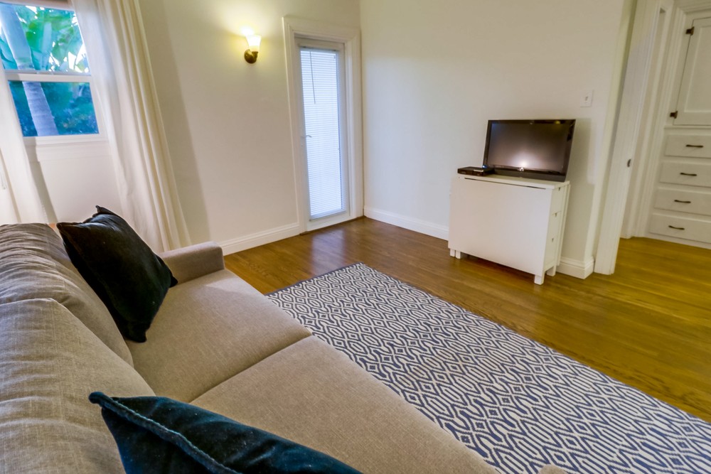 Virtual tour photo 42 of 68 for 4778 Rolando Blvd
