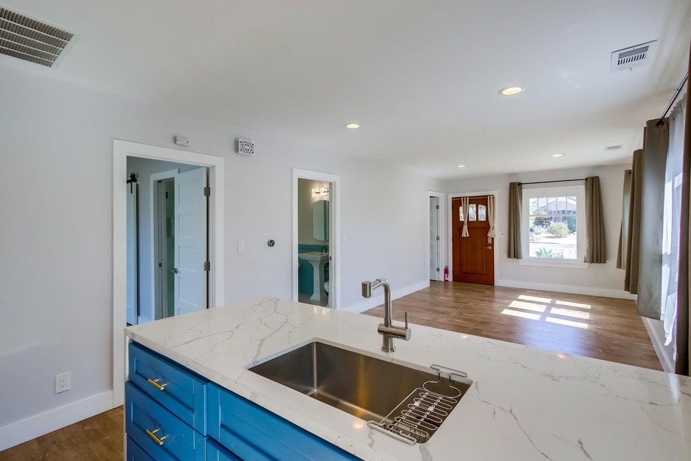Virtual tour photo 13 of 35 for 4778 W Mountain View Dr