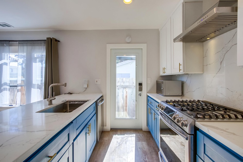 Virtual tour photo 14 of 35 for 4778 W Mountain View Dr