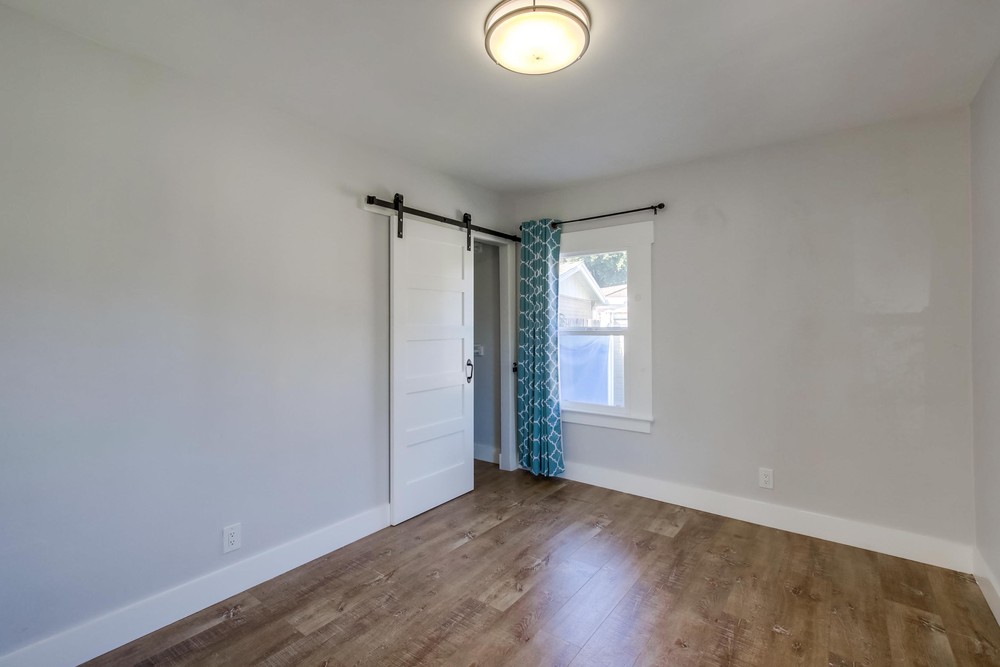 Virtual tour photo 22 of 35 for 4778 W Mountain View Dr