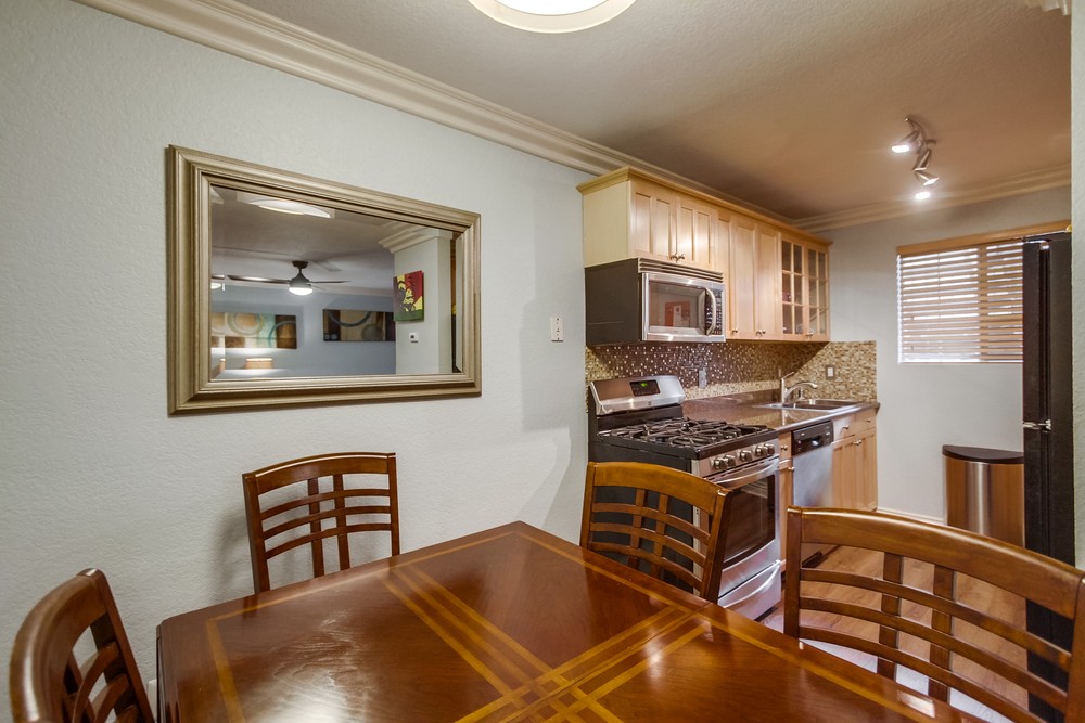 Virtual tour photo 15 of 49 for 4779 Seminole Dr #109