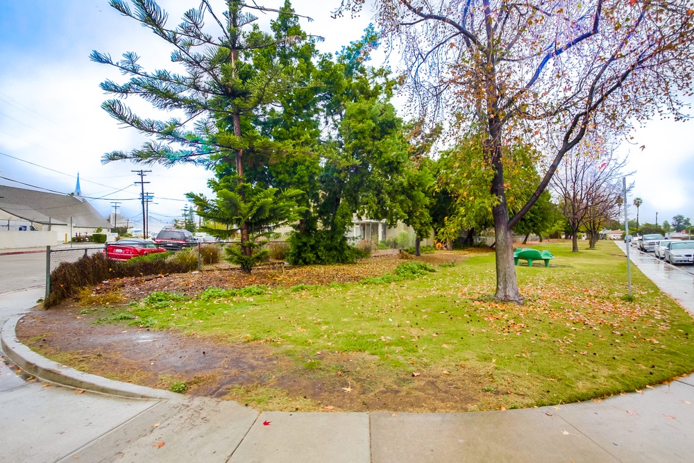 Virtual tour photo 46 of 49 for 4779 Seminole Dr #109