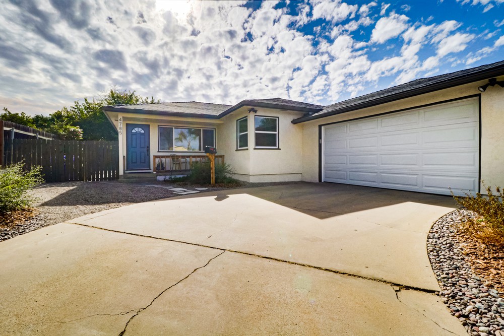 Virtual tour photo 4 of 39 for 4785 Orcutt Avenue