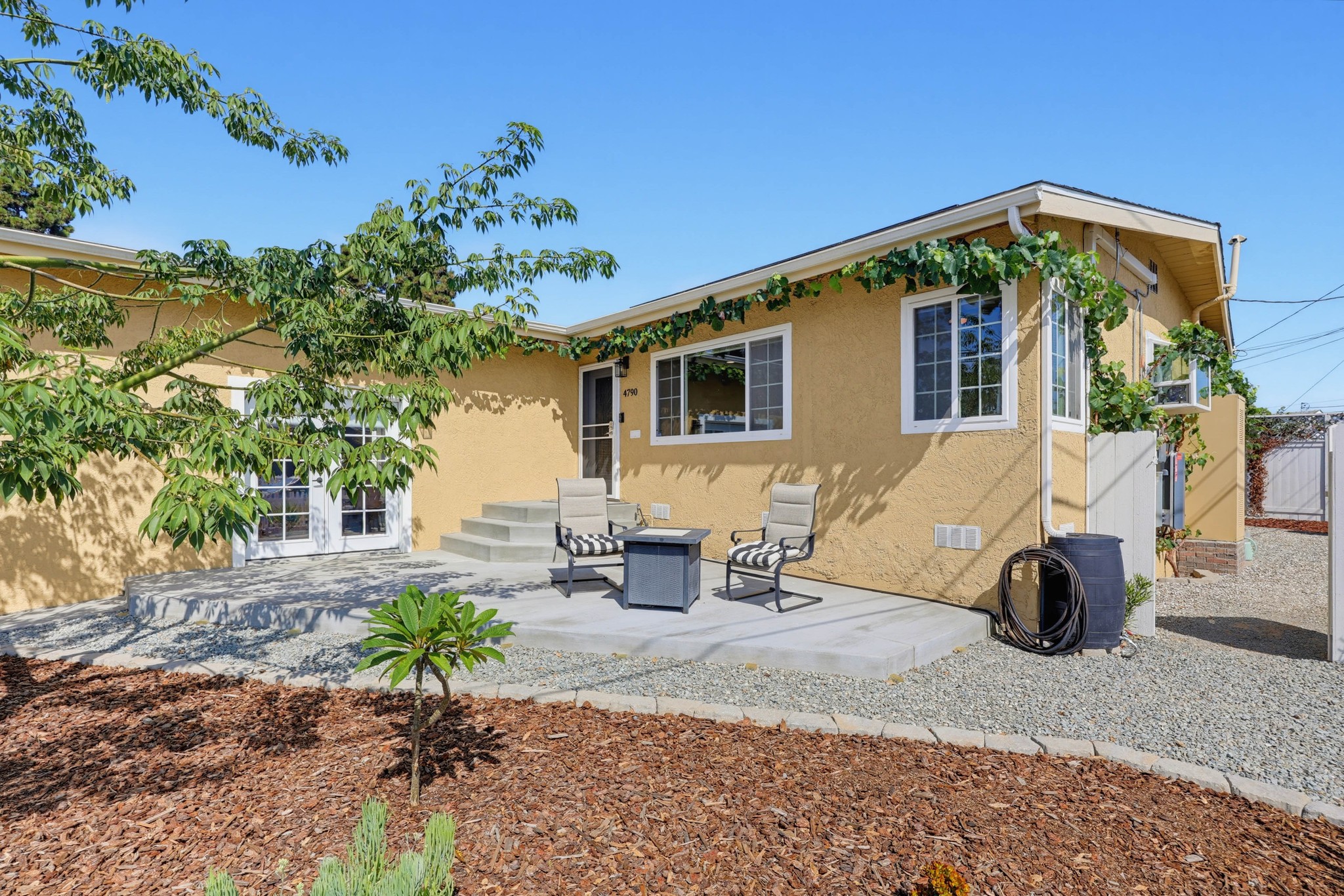 Virtual tour photo 5 of 52 for 4790 Solola Ave