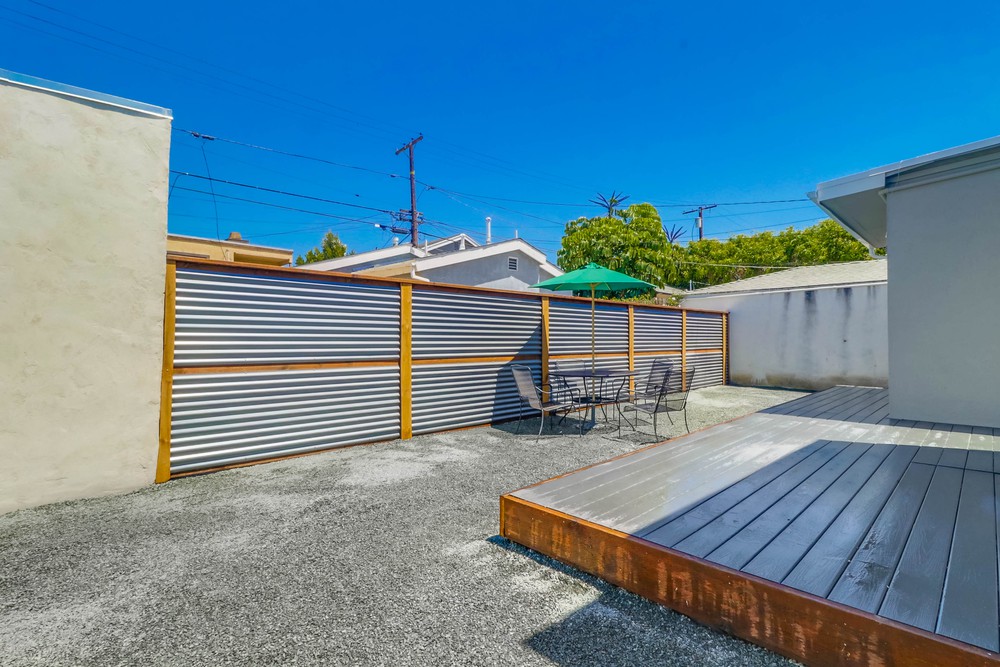 Virtual tour photo 32 of 37 for 4791 Mansfield St