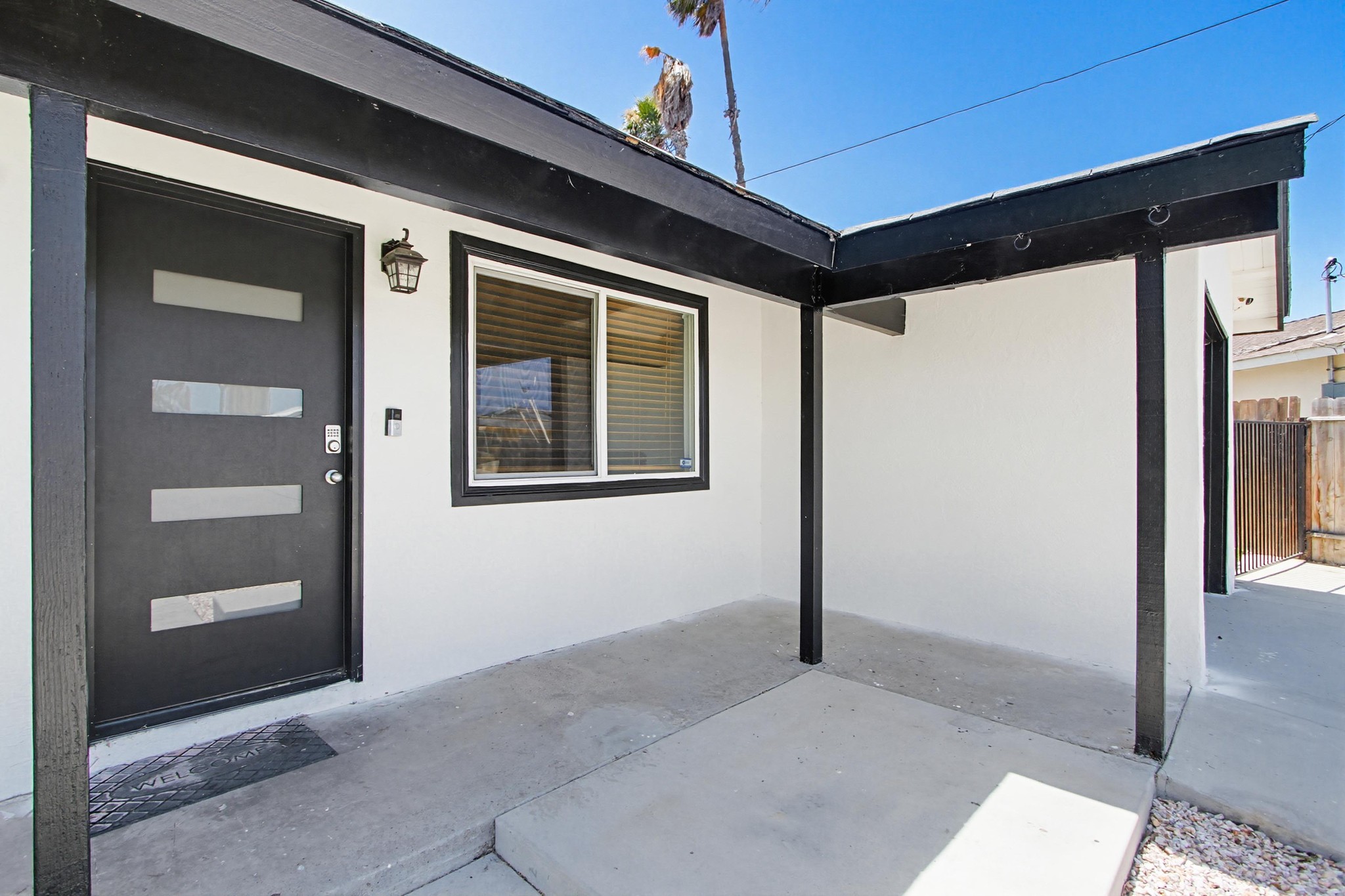 Virtual tour photo 8 of 52 for 4801 Siesta Pl