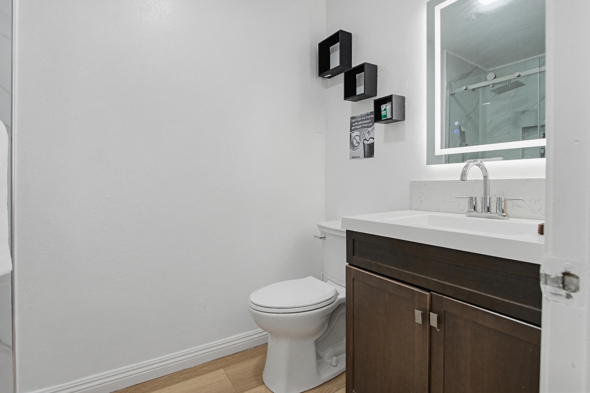 Virtual tour photo 24 of 52 for 4801 Siesta Pl