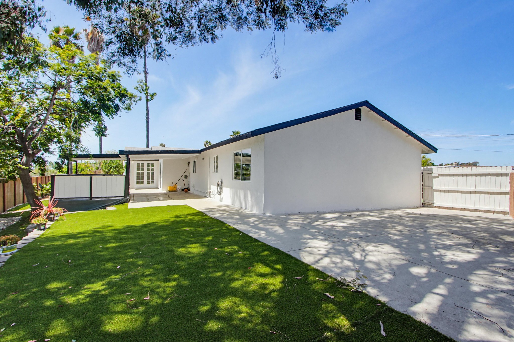 Virtual tour photo 48 of 52 for 4801 Siesta Pl