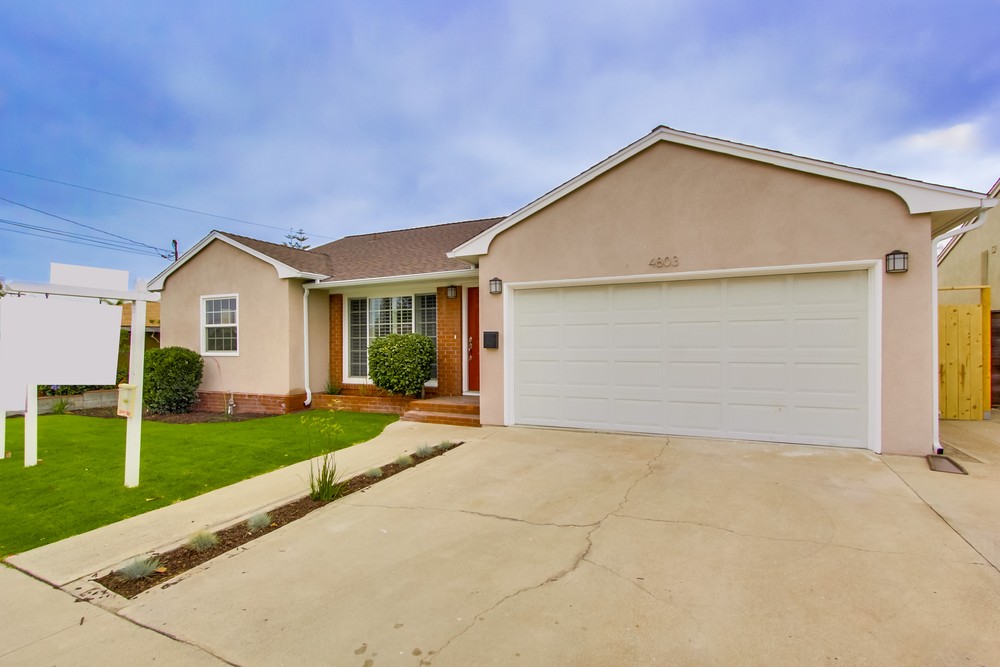 Virtual tour photo 5 of 40 for 4803 Barbarossa Dr