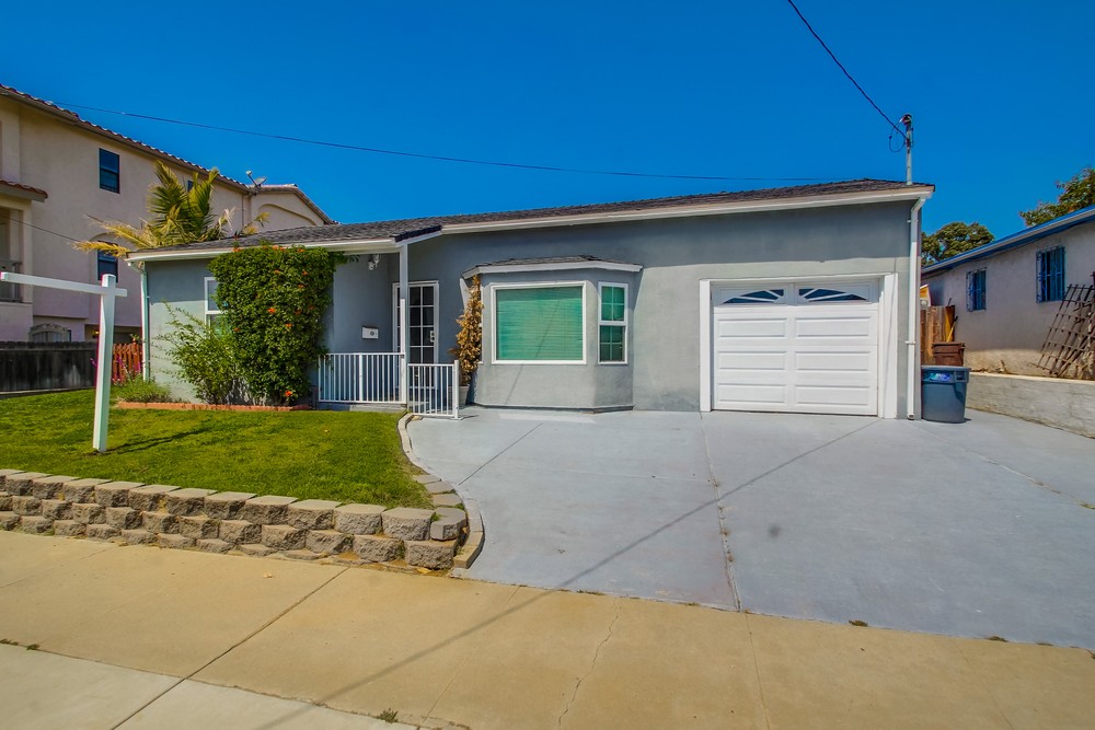 Virtual tour photo 1 of 45 for 4804 Iroquois Ave