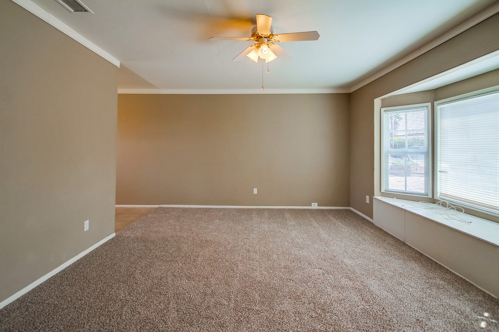 Virtual tour photo 7 of 45 for 4804 Iroquois Ave