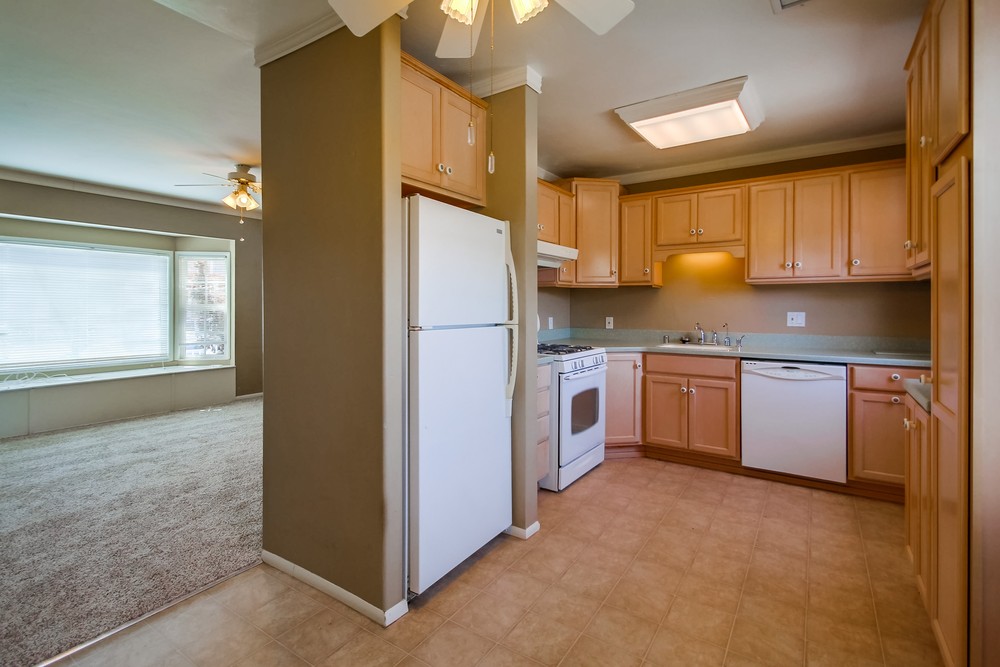 Virtual tour photo 12 of 45 for 4804 Iroquois Ave