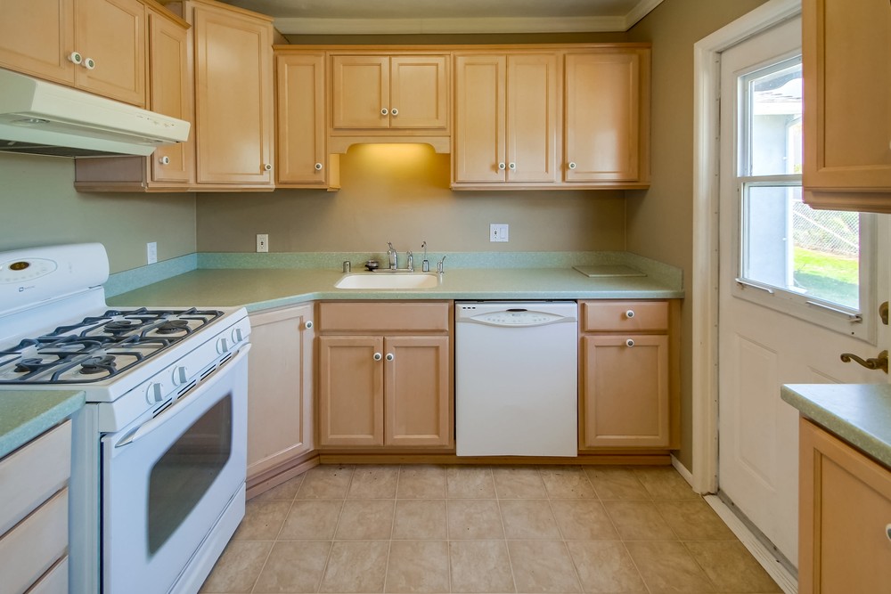 Virtual tour photo 15 of 45 for 4804 Iroquois Ave