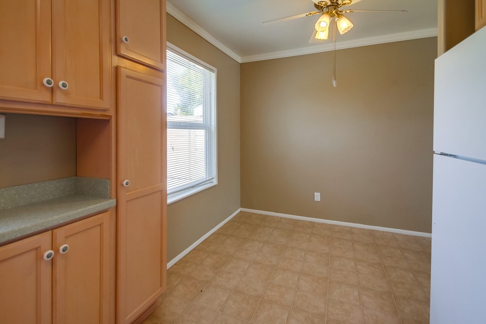 Virtual tour photo 17 of 45 for 4804 Iroquois Ave