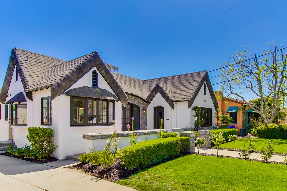 Virtual tour photo 3 of 41 for 4806 Sussex Drive