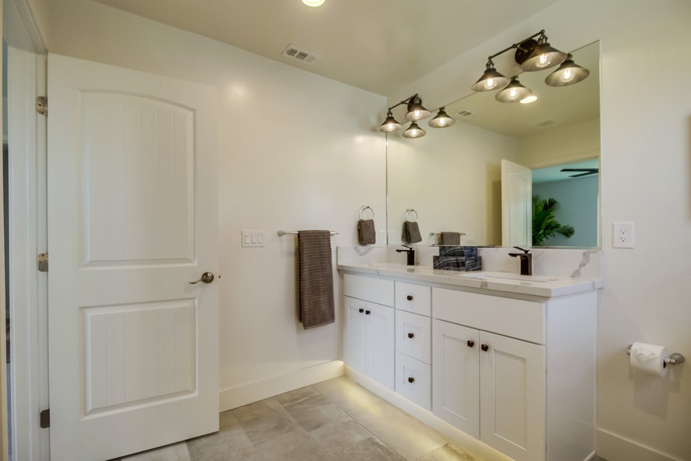 Virtual tour photo 31 of 44 for 4809 50th St