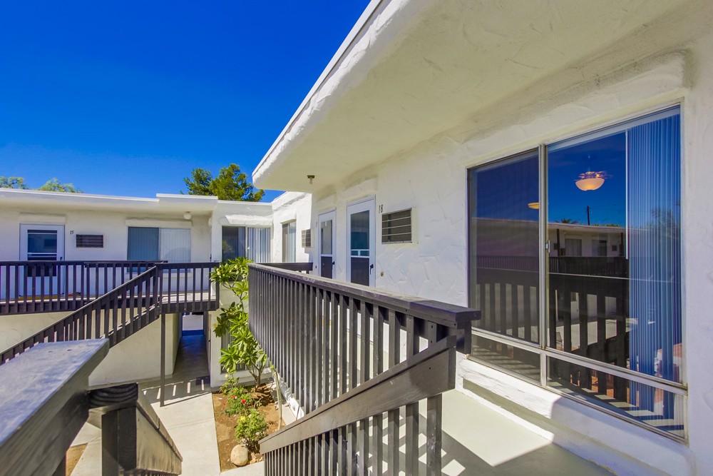 Virtual tour photo 9 of 40 for 4812 70th St