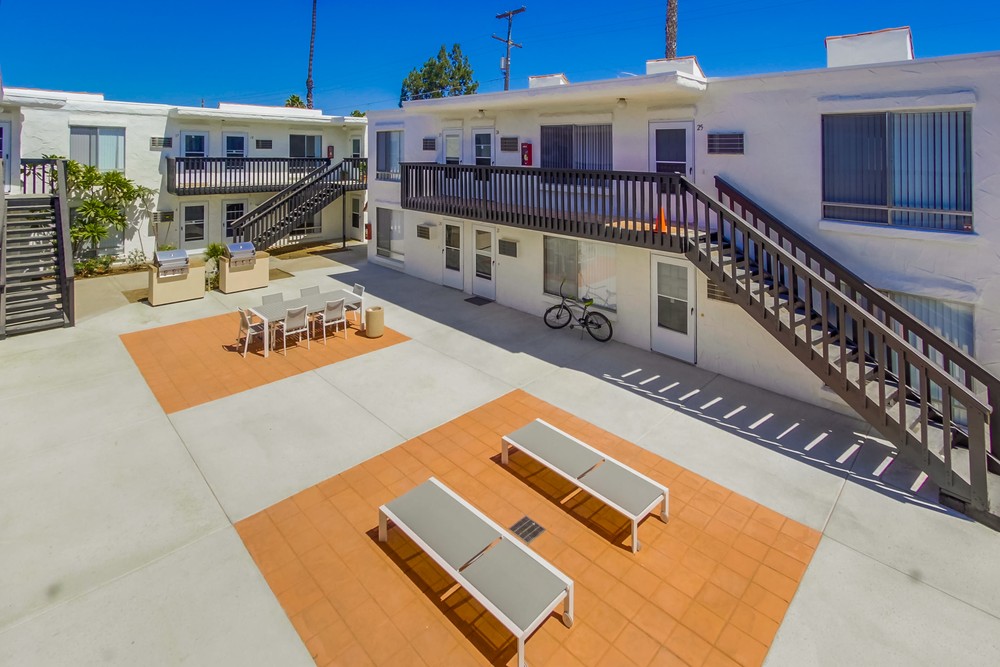 Virtual tour photo 12 of 40 for 4812 70th St