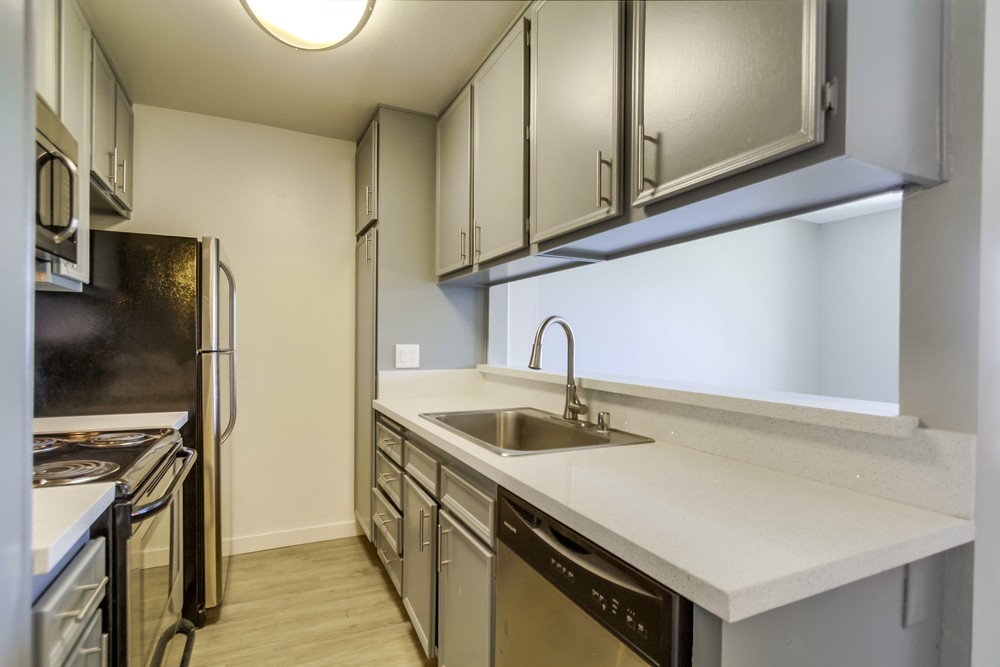 Virtual tour photo 24 of 40 for 4812 70th St