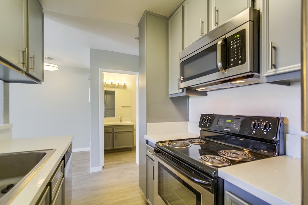 Virtual tour photo 26 of 40 for 4812 70th St