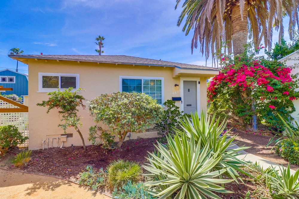 Virtual tour photo 5 of 60 for Smith Cottage By The Beach