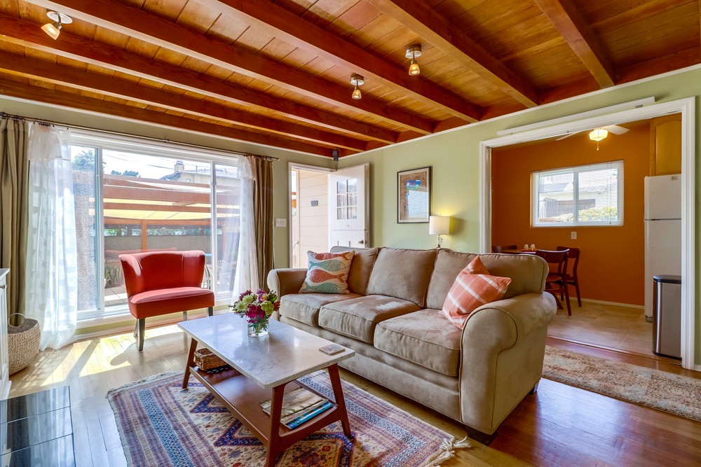 Virtual tour photo 18 of 60 for Smith Cottage By The Beach