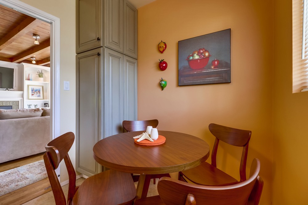 Virtual tour photo 22 of 60 for Smith Cottage By The Beach