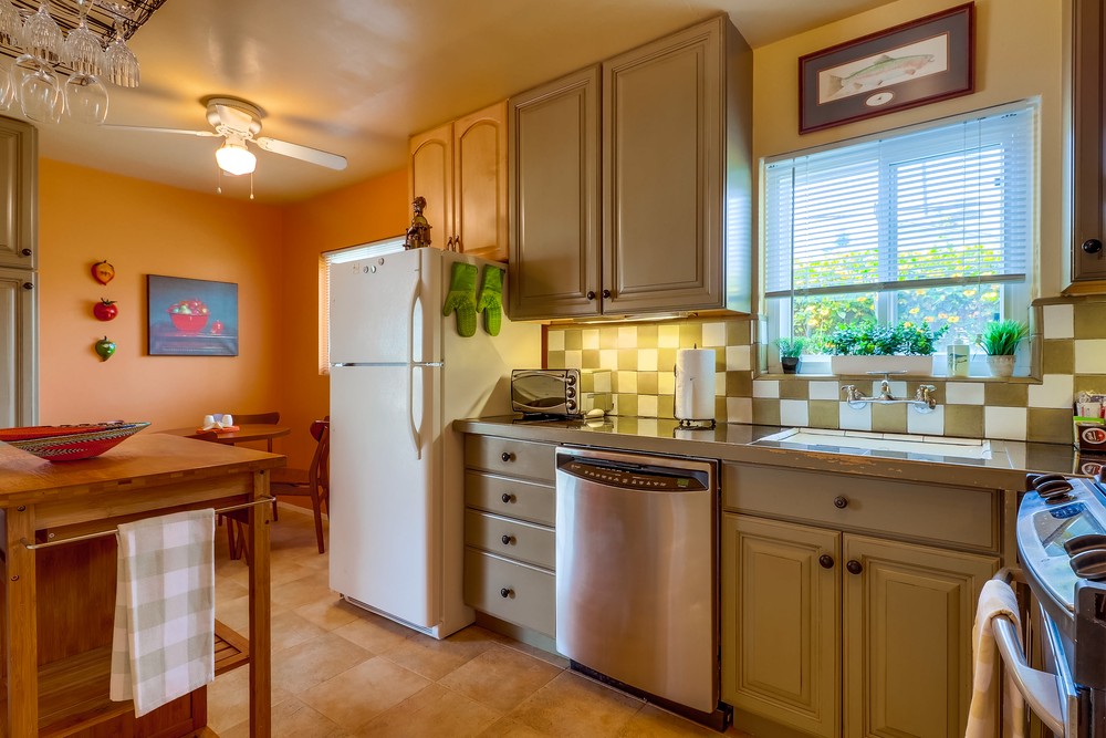 Virtual tour photo 29 of 60 for Smith Cottage By The Beach