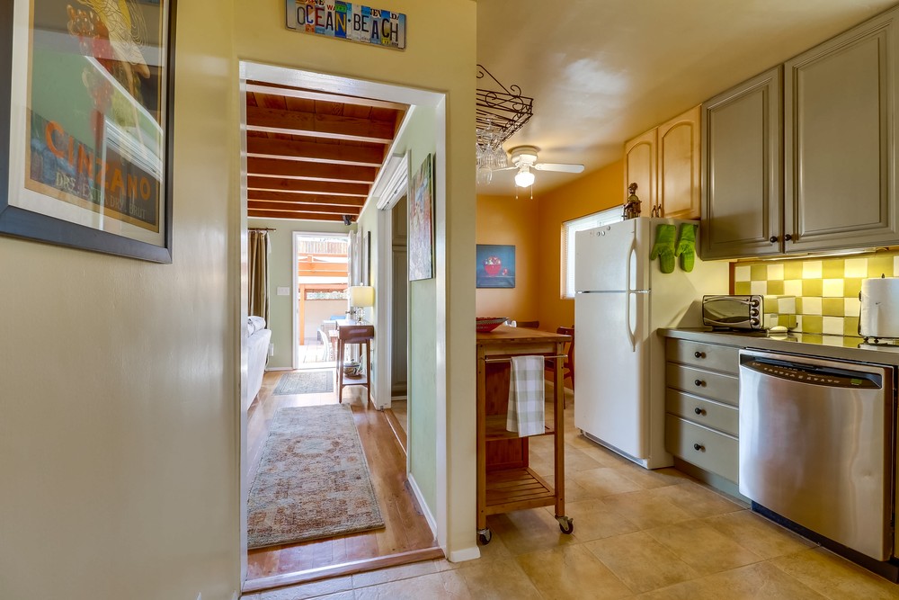 Virtual tour photo 33 of 60 for Smith Cottage By The Beach