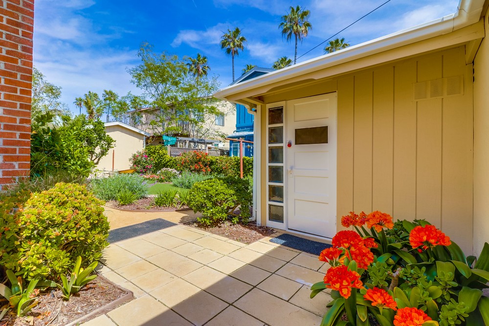 Virtual tour photo 55 of 60 for Smith Cottage By The Beach