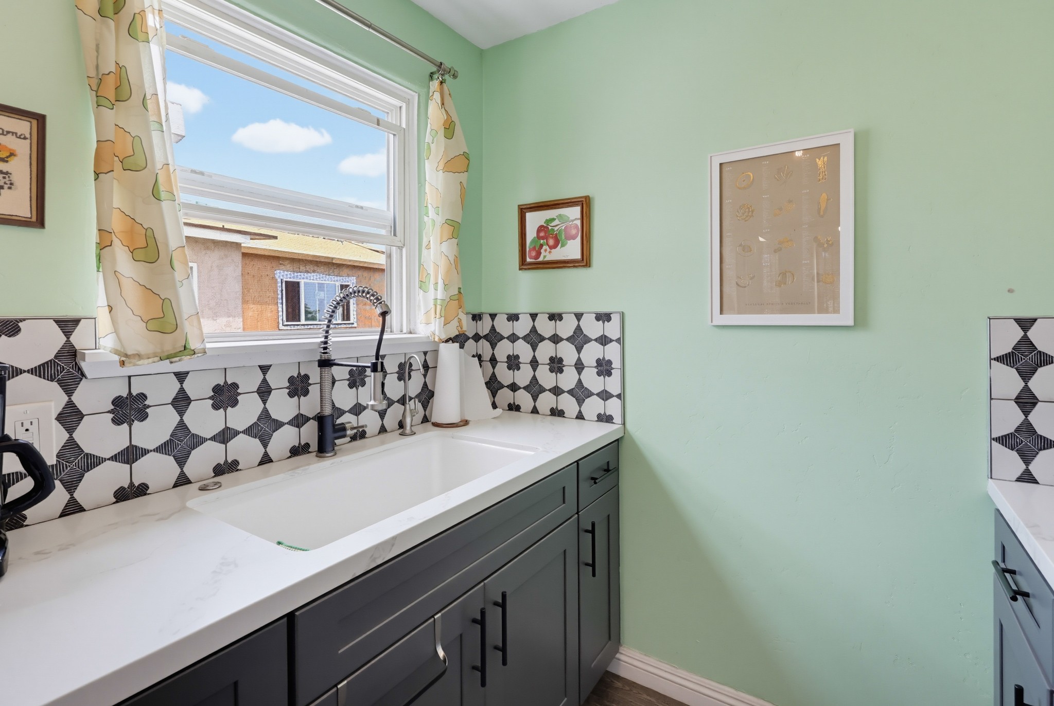 Virtual tour photo 22 of 55 for 4816 Lantana Dr