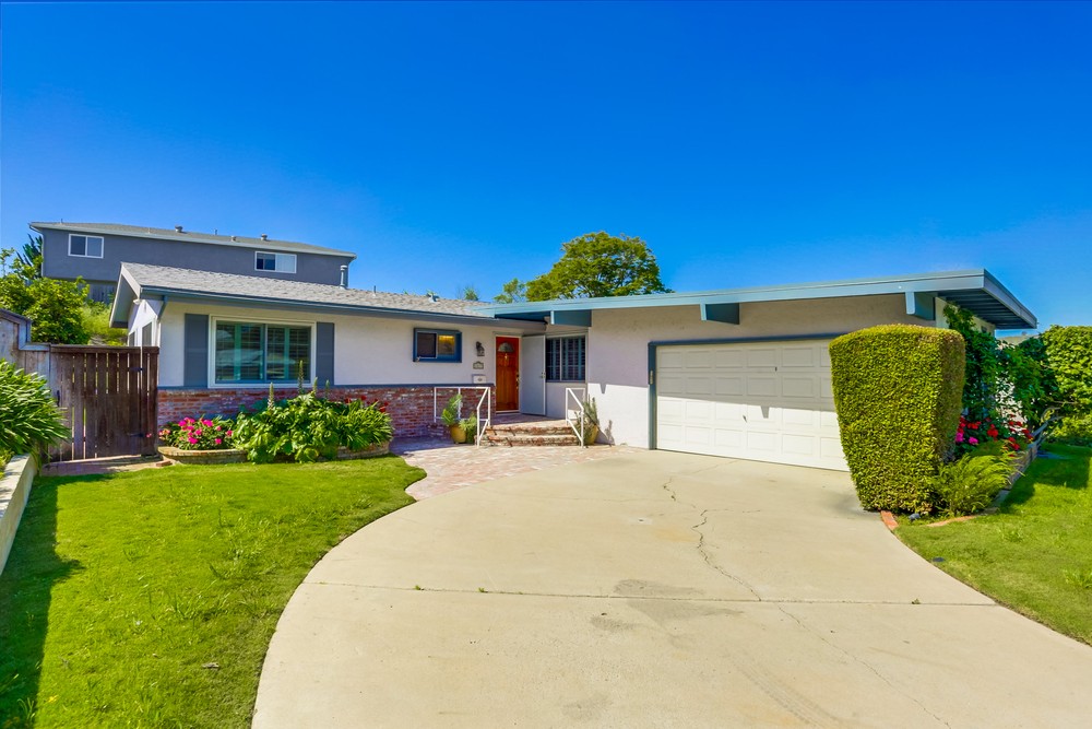 Virtual tour photo 5 of 37 for 4817 Alfred Ave
