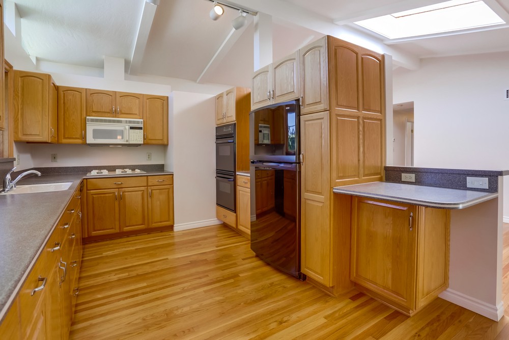 Virtual tour photo 16 of 37 for 4817 Alfred Ave