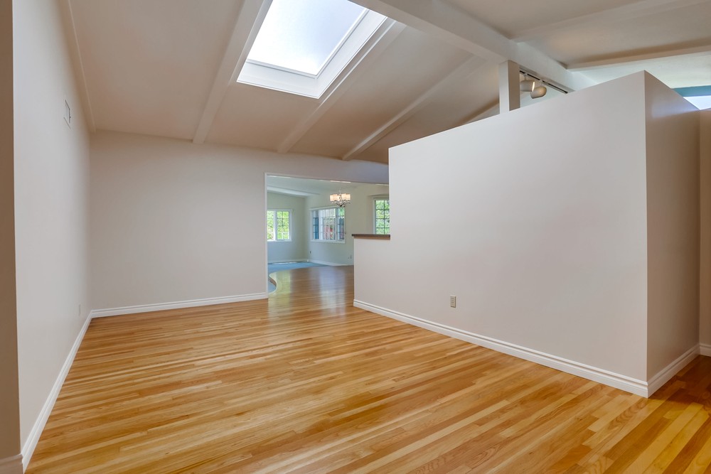 Virtual tour photo 18 of 37 for 4817 Alfred Ave