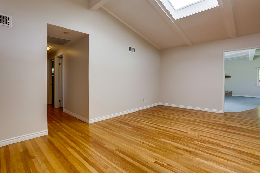 Virtual tour photo 20 of 37 for 4817 Alfred Ave