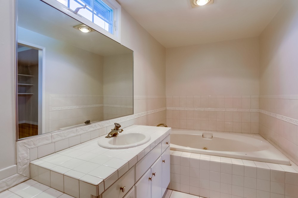 Virtual tour photo 24 of 37 for 4817 Alfred Ave