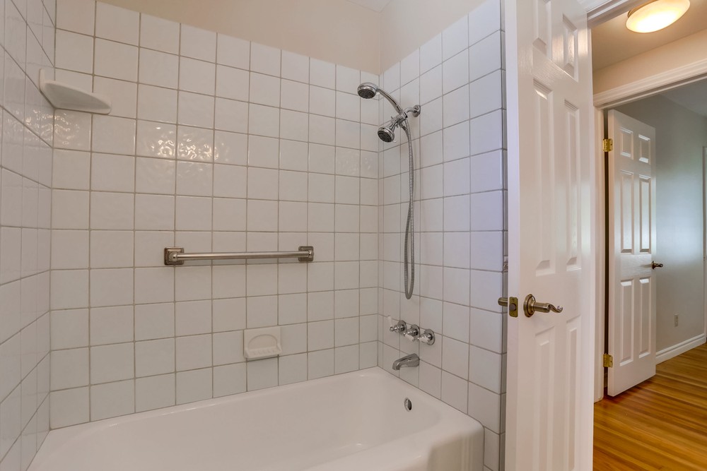 Virtual tour photo 34 of 37 for 4817 Alfred Ave