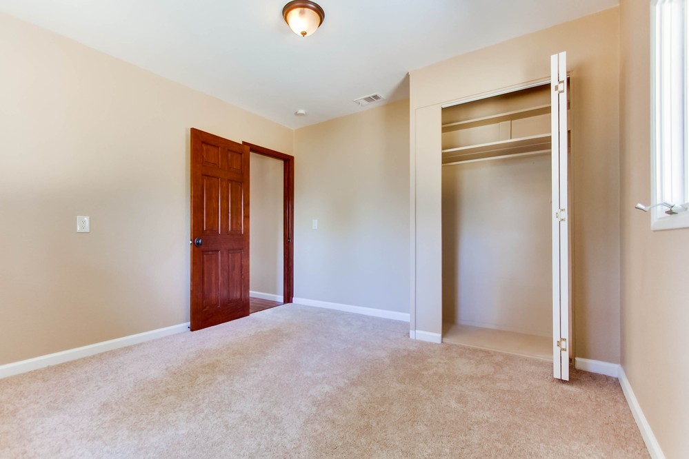 Virtual tour photo 29 of 32 for 4821 Circle Drive
