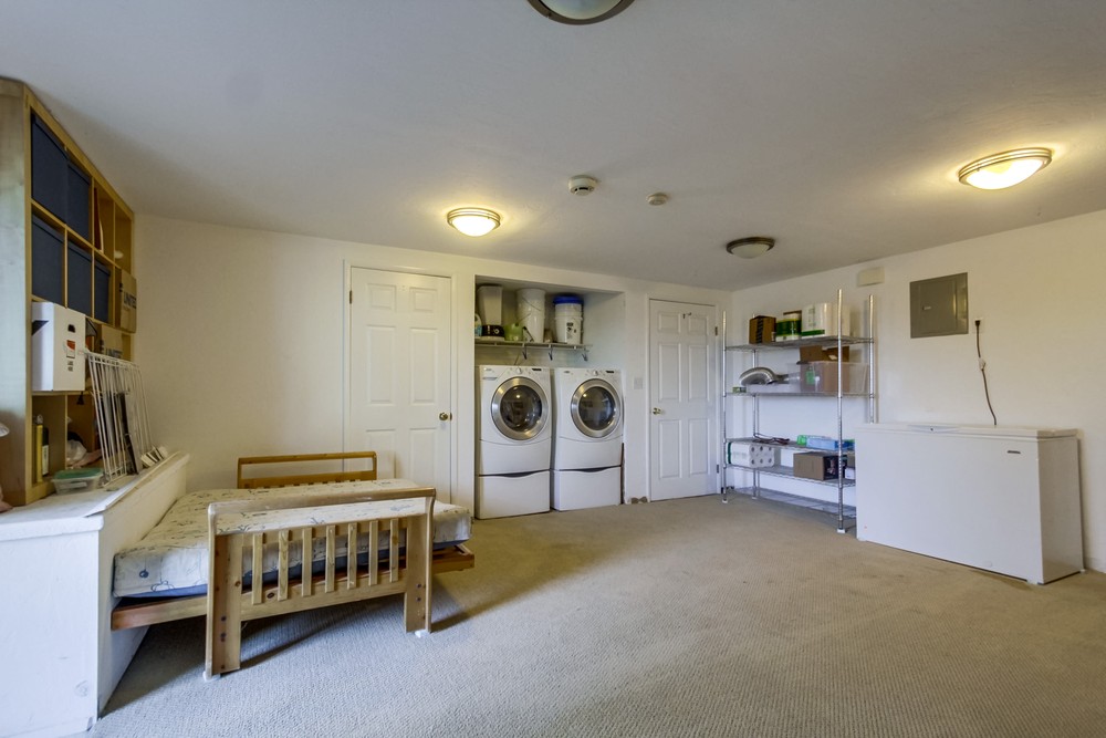 Virtual tour photo 36 of 43 for 4821 E Alder Dr