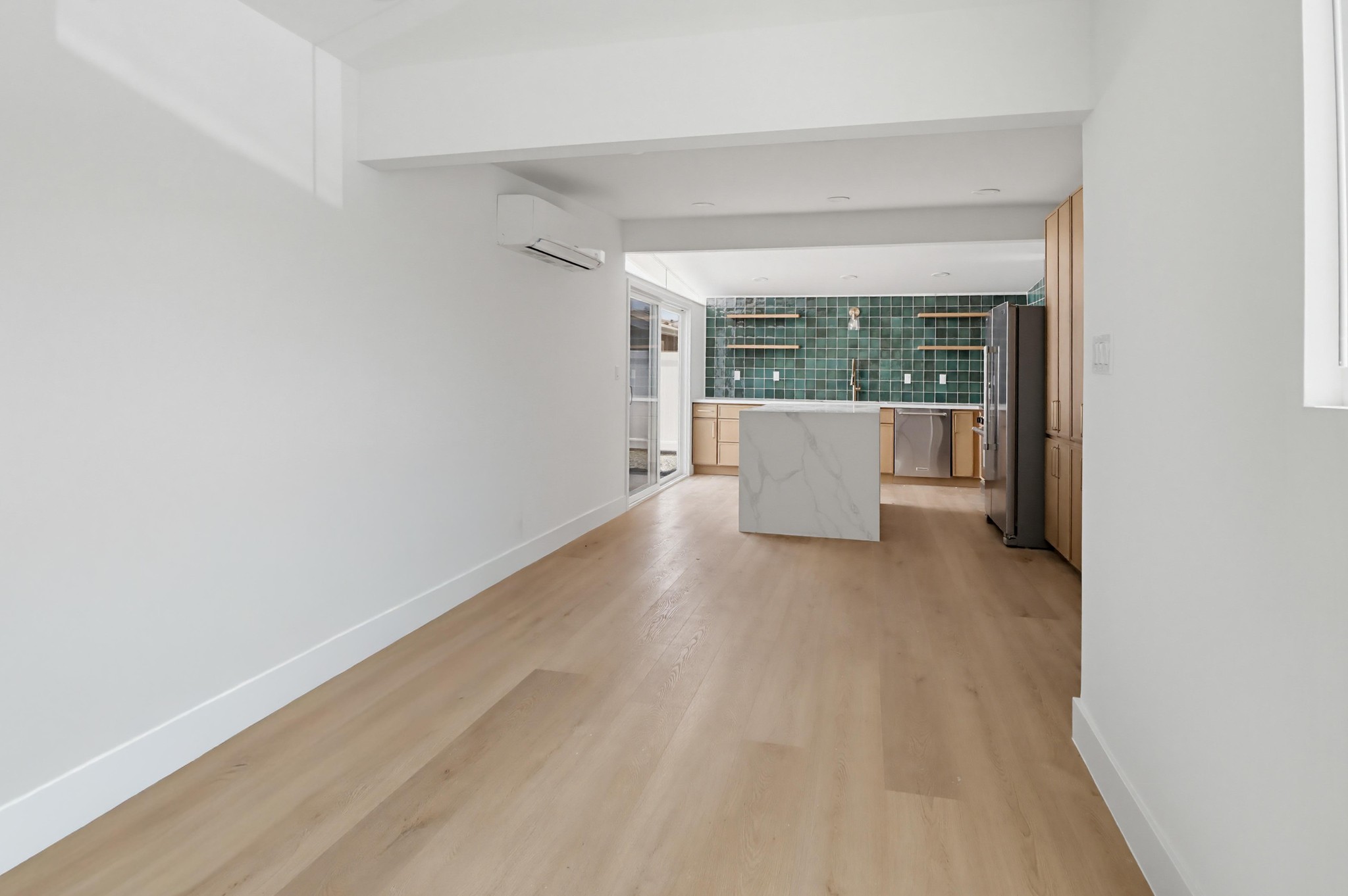 Virtual tour photo 8 of 38 for 4822 Doliva Dr