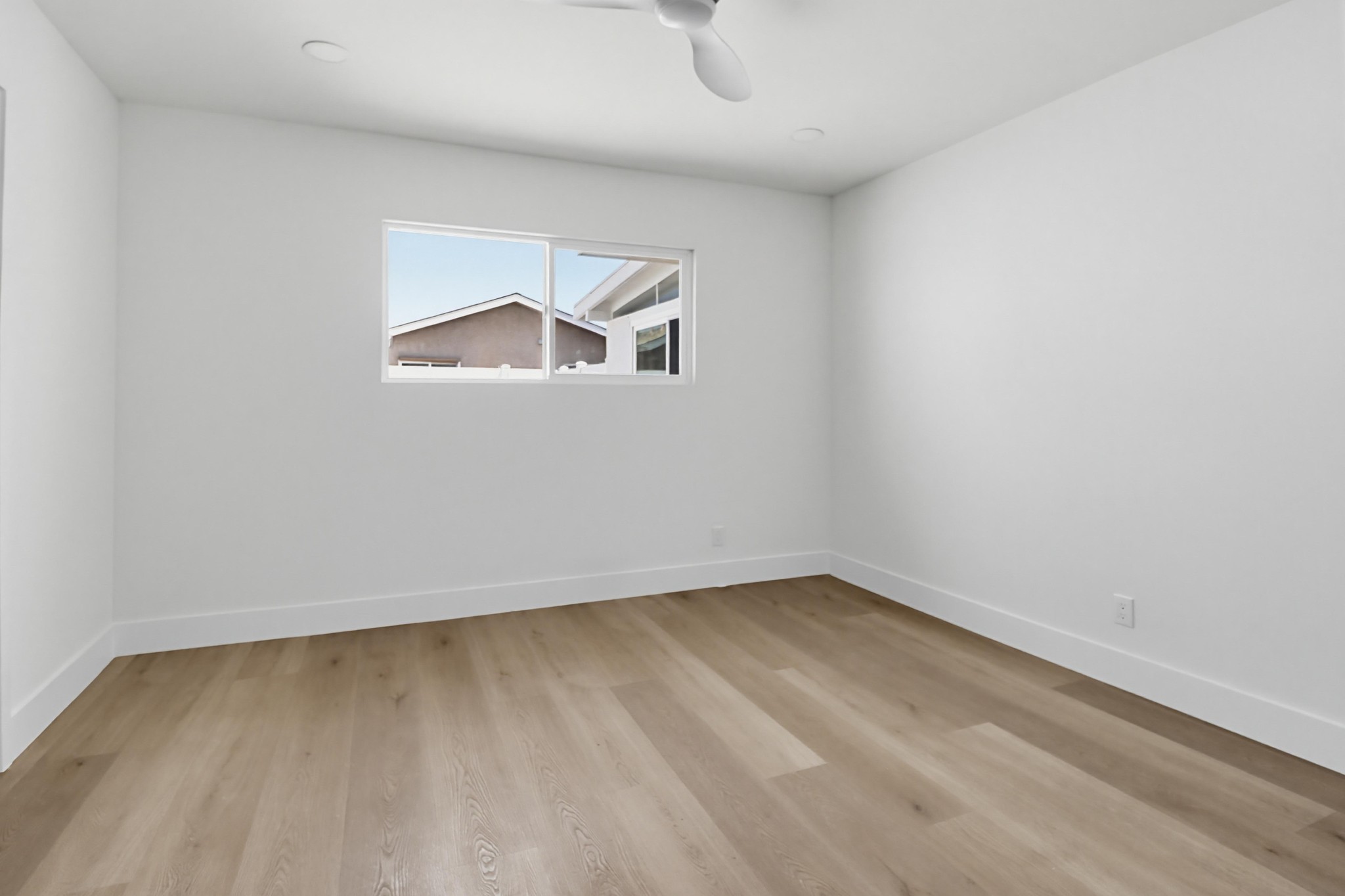 Virtual tour photo 29 of 38 for 4822 Doliva Dr